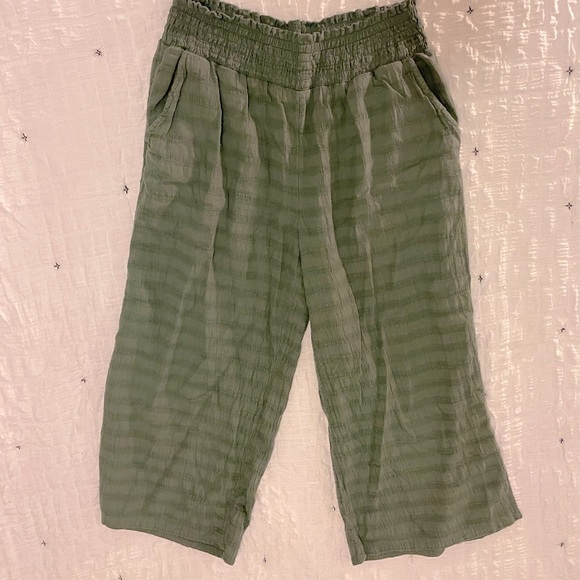 Aerie Wide Leg Culottes - Olive Green - Picture 3 of 3